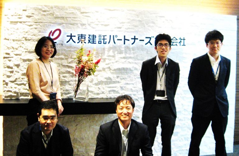 大東建託パートナーズ株式会社インタビュー集合写真
